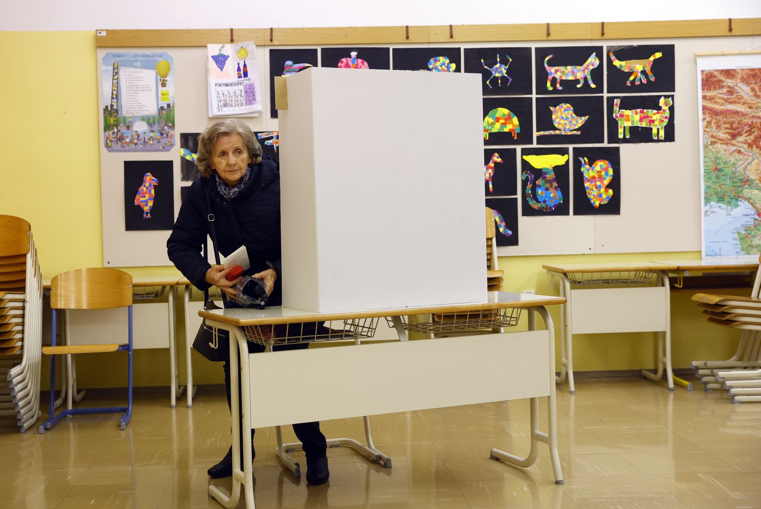 Избирательный участок в Любляне, в столице Словении.