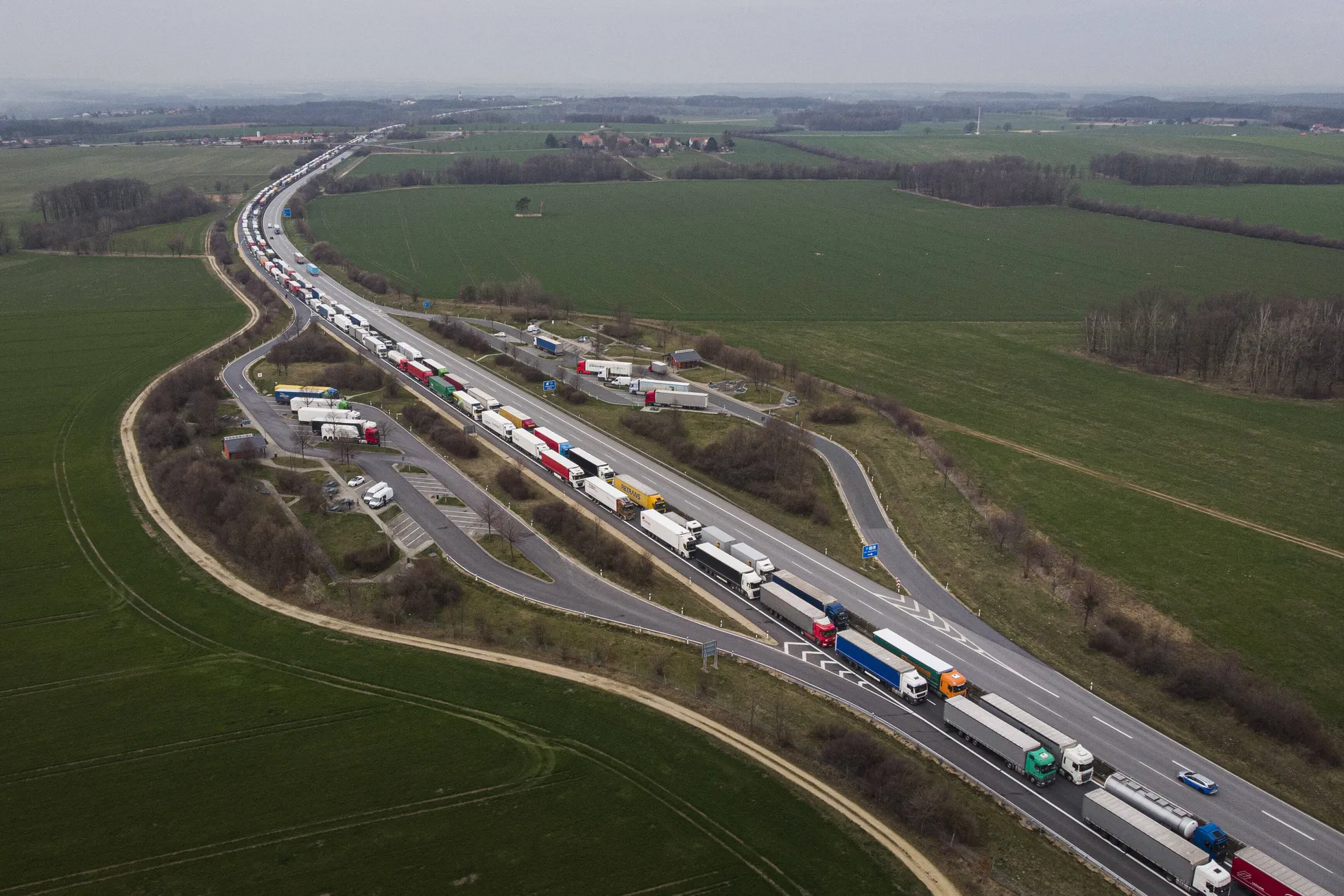 Veokijärjekord Saksamaa A4 maanteel.