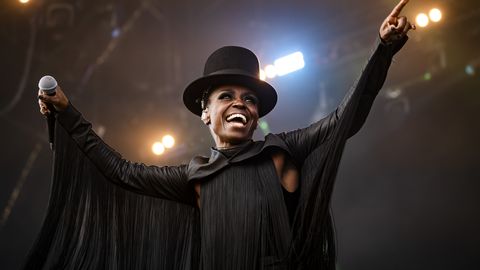 NAD ON TAGASI ⟩ Eestis esineb ülistiilne Briti bänd Morcheeba