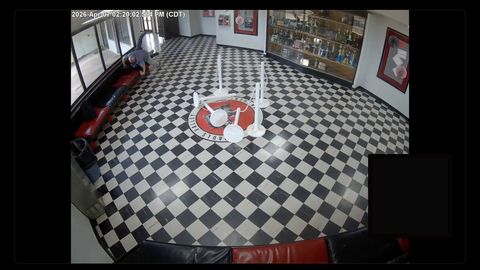 VIDEO ⟩ USA koolitulistaja plaanis veresauna, kuid direktori hulljulgus lõpetas õuduse