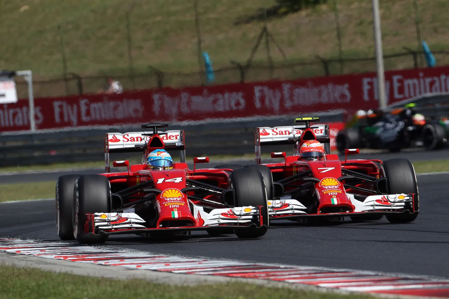 Fernando Alonso ja  Kimi Raikkonen.