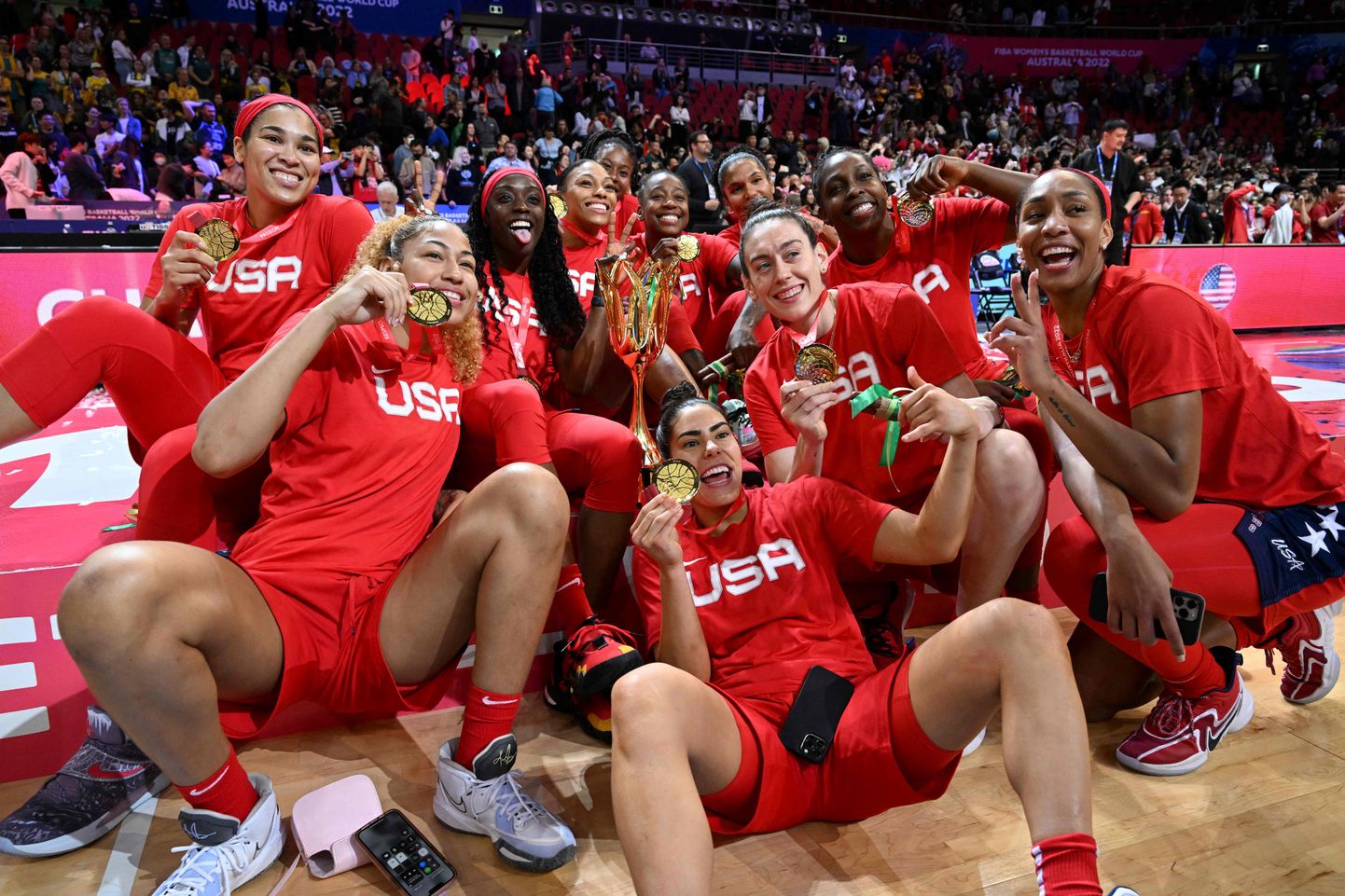 Женская сборная США по баскетболу