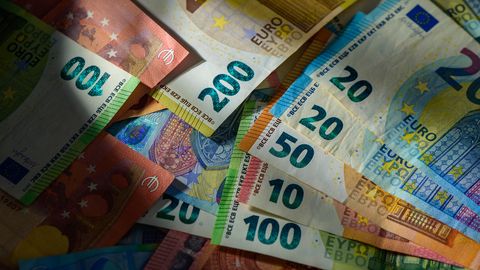 Latvijā līdz 2020.gadam ieplūdis ievērojami vairāk skaidras naudas nekā kaimiņu valstīs