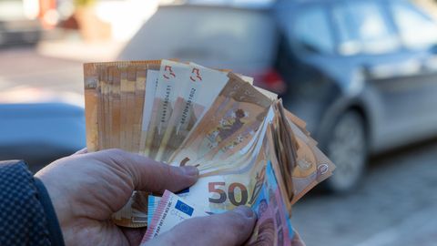 «Te jääte oma rahast ilma!» Kelmid meelitasid ohvrilt välja 10 000 eurot