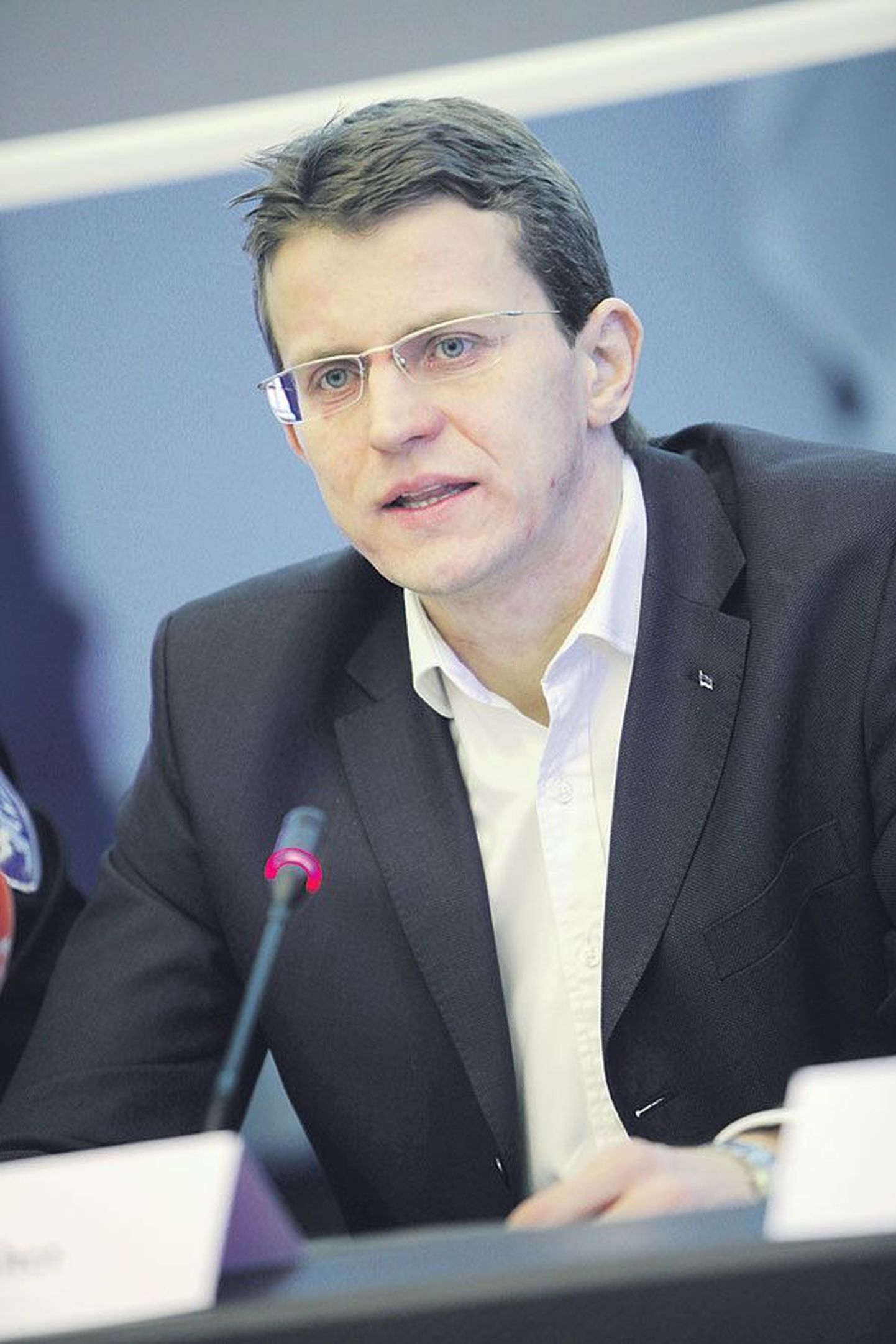 Министр внутренних дел Эстонии Кен-Марти Вахер