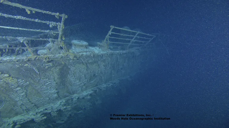 Titanicu vrakk, mis uue uuringu andmetel laguneb kiiresti