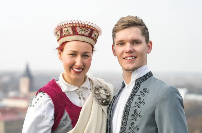 Dziesmu un deju svētki