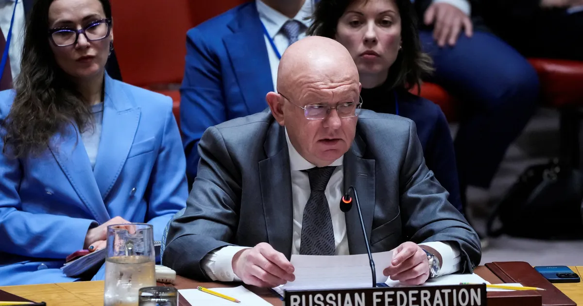 Venemaa ja Läti suursaadik läksid eile vastamisi ÜRO Julgeolekunõukogu istungil, kus Vene diplomaat süüdistas Ukrainat Läti kaudu Venemaa ründamise kavandamises