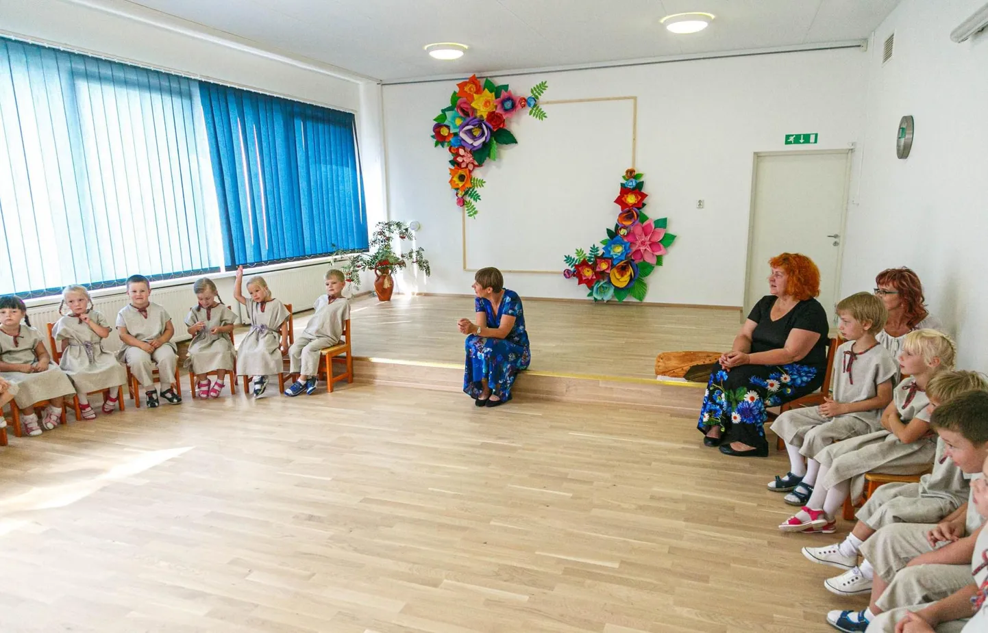 Eriti tõusis kiituse saajate seast esile Räpina lasteaed Vikerkaar, mida külastas esmaspäeval ka president.