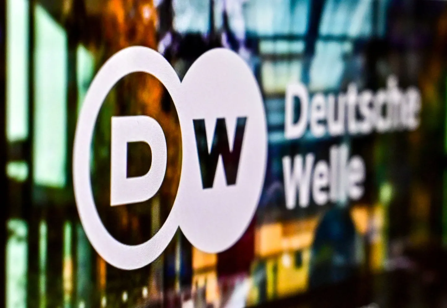 Deutsche Welle logo.