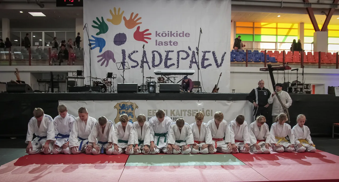 Isadepäev.