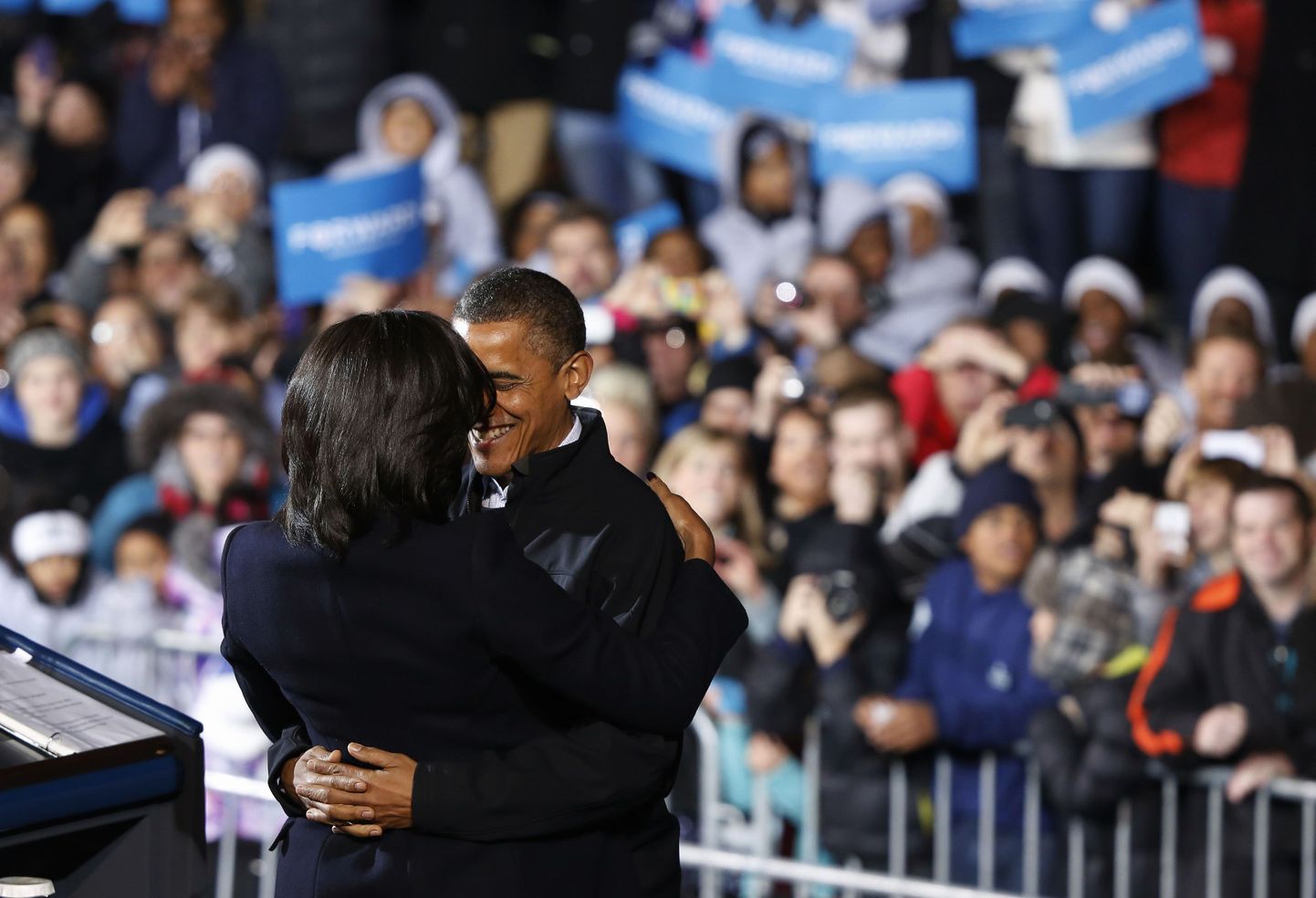 Barack ja Michelle Obama eile Iowas Des Monesis.