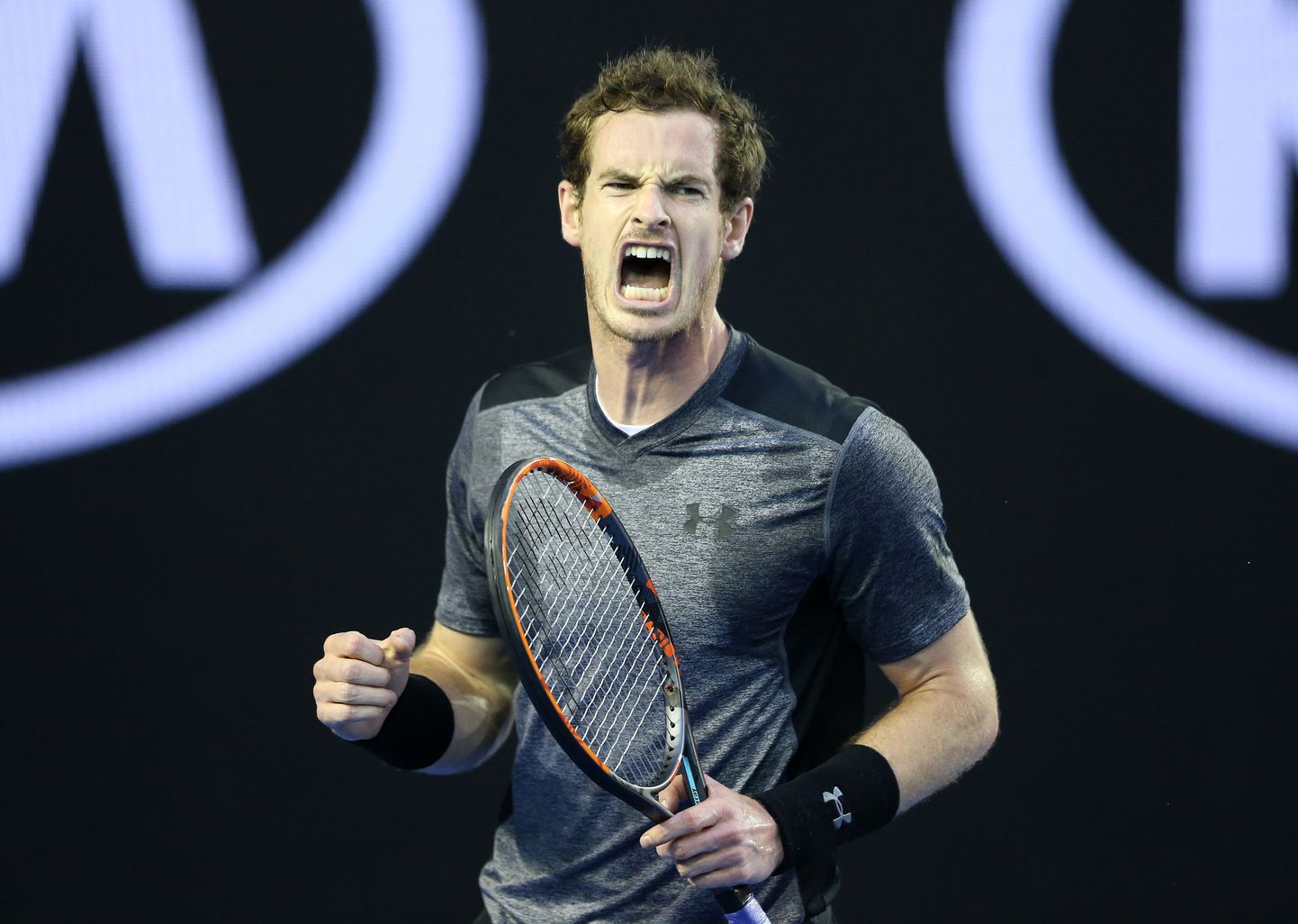(160125) -- MELBOURNE, Jan. 25, 2016 (Xinhua) -- Andy Murray of Great Britain reacts during the men's singles 4th round match against Bernard Tomic of Australia at the Australian Open Tennis Championships in Melbourne, Australia, on Jan. 25, 2016. (Xinhua/Bi Mingming) (Photo by Xinhua/Sipa USA)