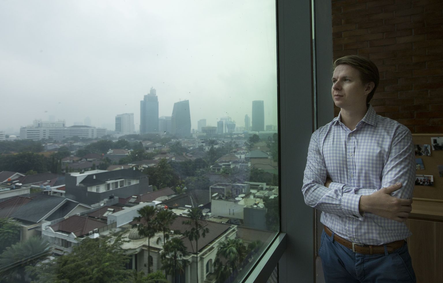 30-aastase Lauri Lahi asutatud firma Emerhub nõustab Indoneesia ja Vietnami turule siseneda soovivaid ettevõtteid.