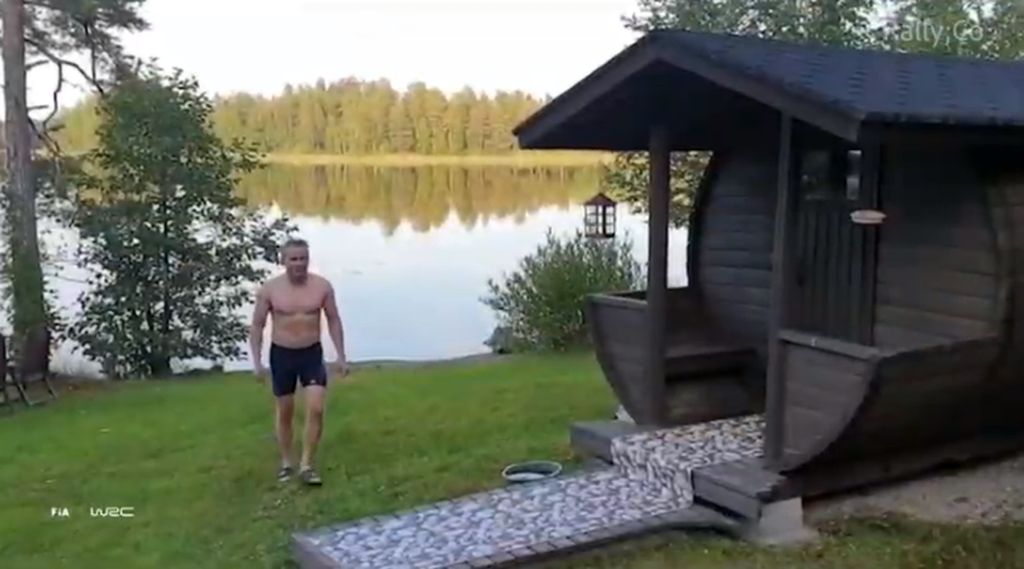Esapekka Lappi teel sauna