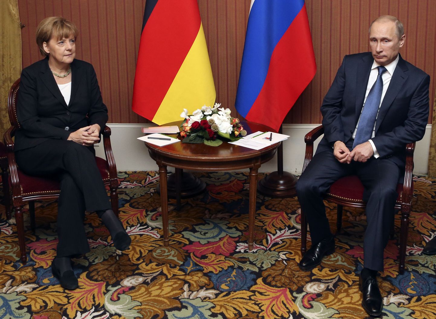 Saksa kantsler Angela Merkel ja Venemaa president Vladimir Putin Põhja-Prantsusmaal Deauville'is 6. juunil.