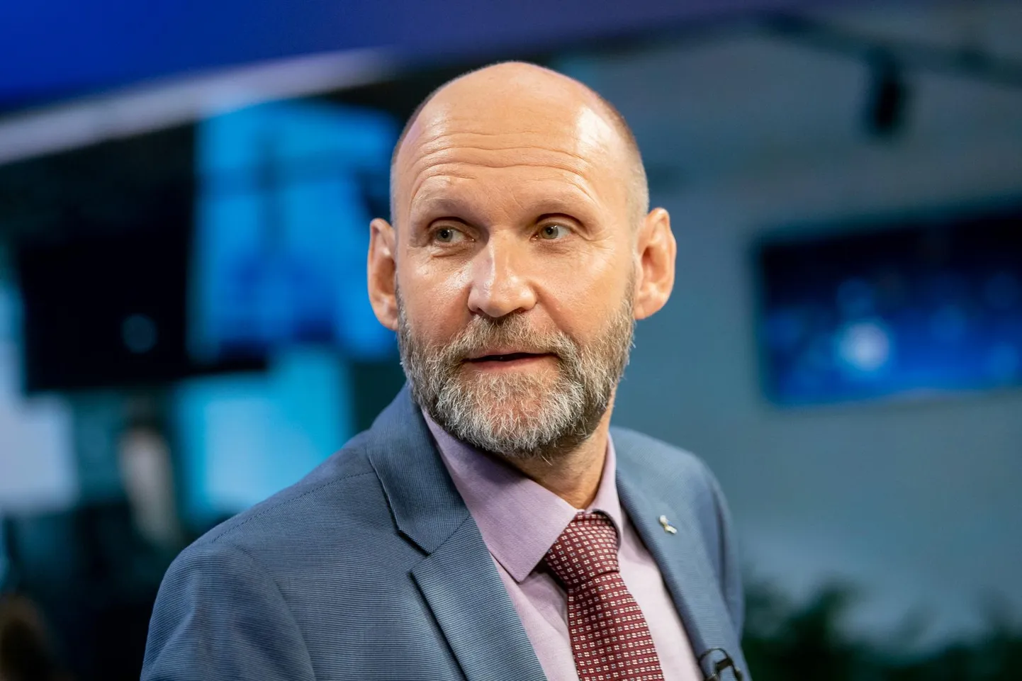 Helir-Valdor Seeder, Viljandi linnavolikogu liige ja erakonna Isamaa esimees