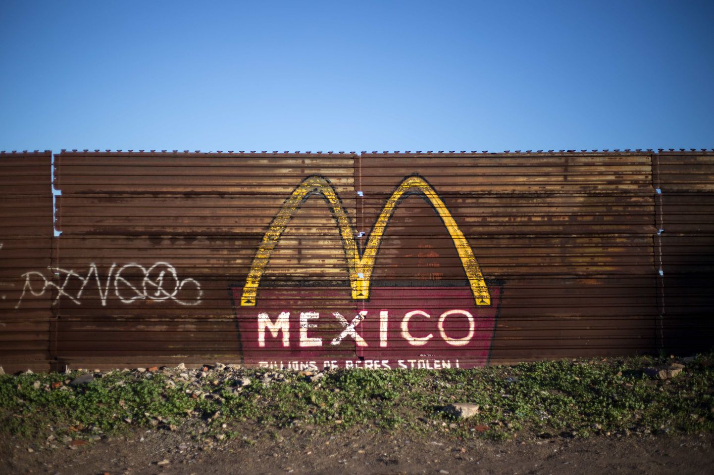 Piirimüür Mehhiko ja USA vahel.