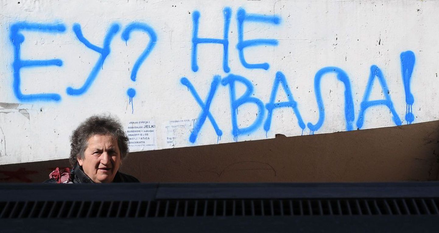 Grafiti Belgradis «EU? Ei tänan!».