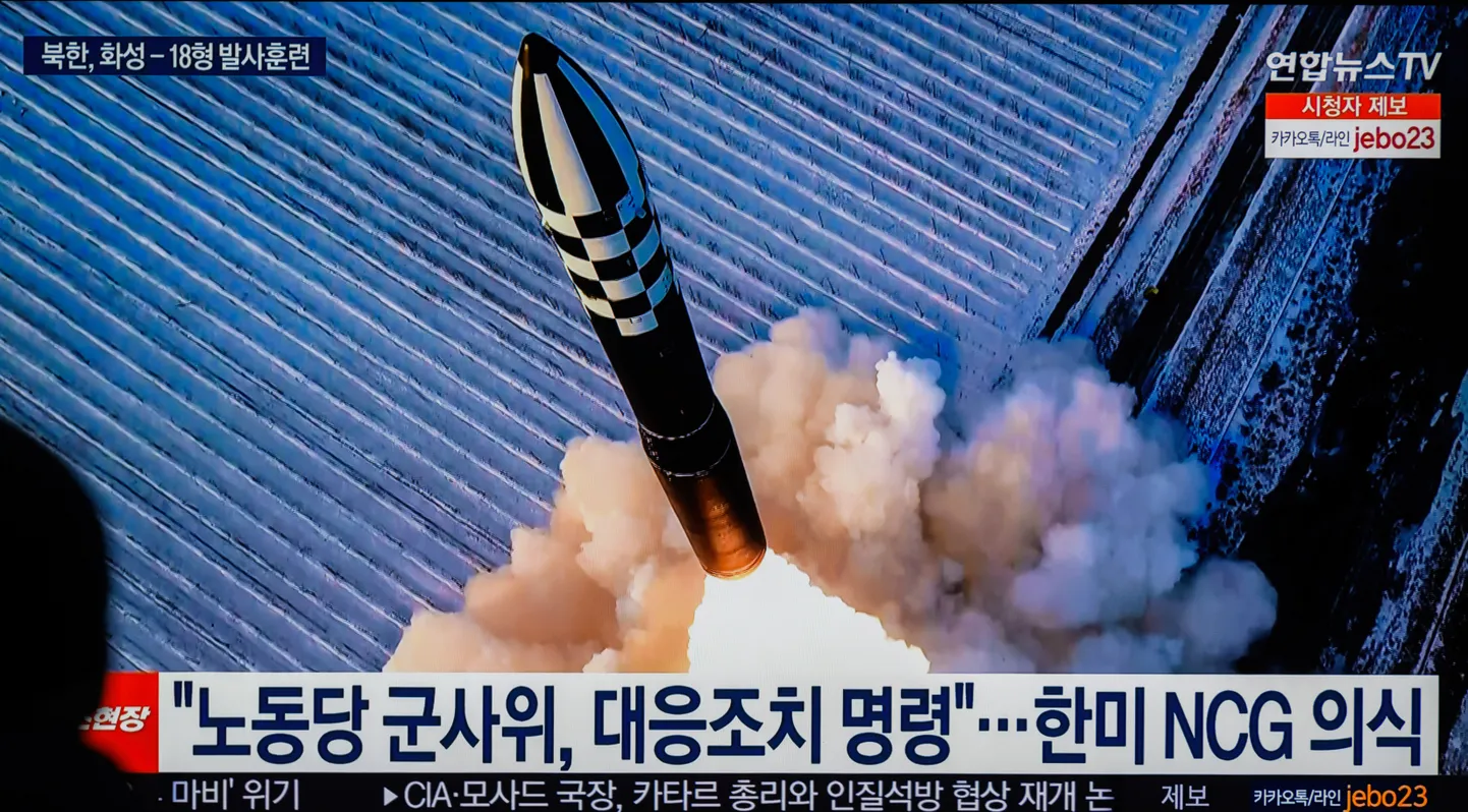 Põhja-Korea tulistas ka detsembris välja tahkekütusega mandritevahelise ballistilise raketi Hwasong-18.