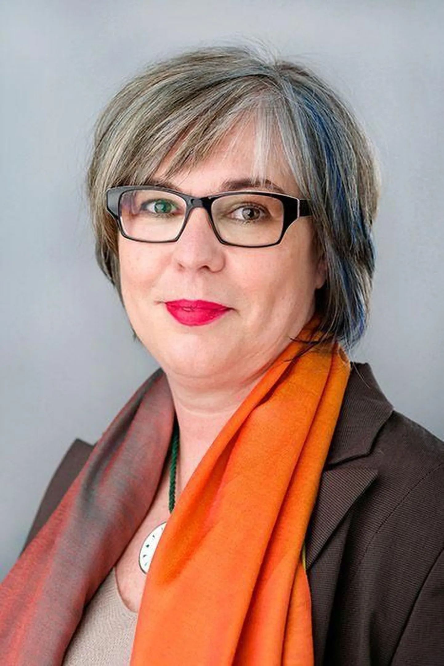 Andrea Petõ