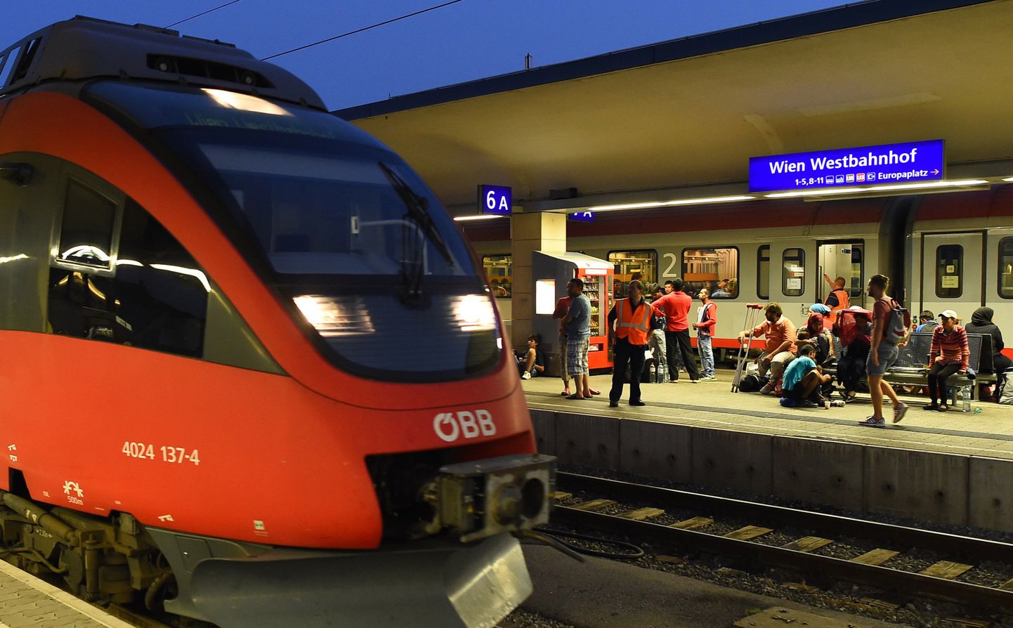 Поезж австрийской железнодорожной компании ÖBB.
