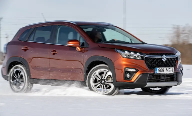 Suzuki S-Cross
