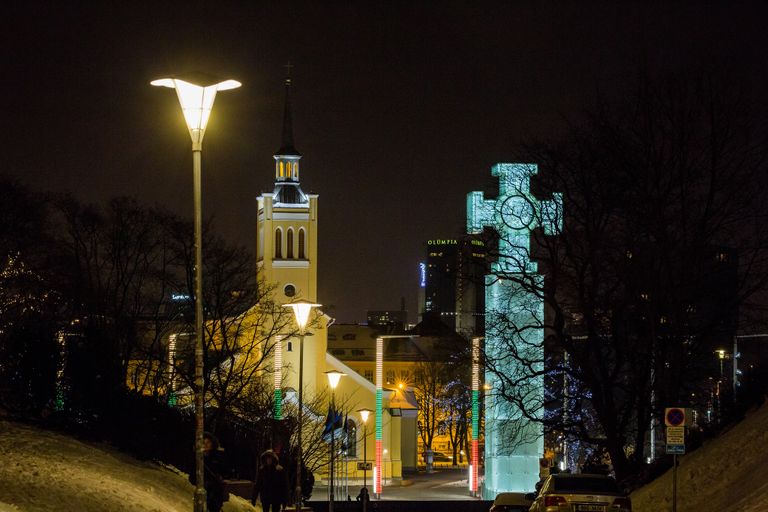 Площадь Вабадузе окрасилась в цвета флага Литвы.