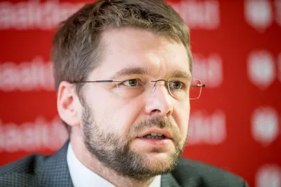 Jevgeni Ossinovski.