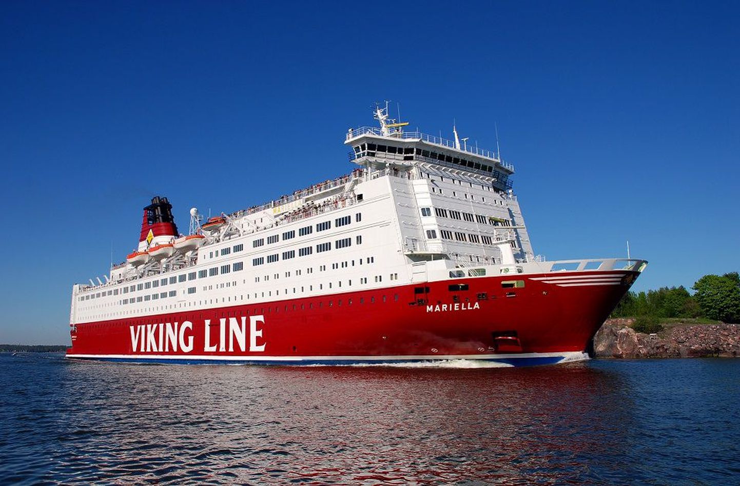 Viking Line продает свое круизное судно Mariella.