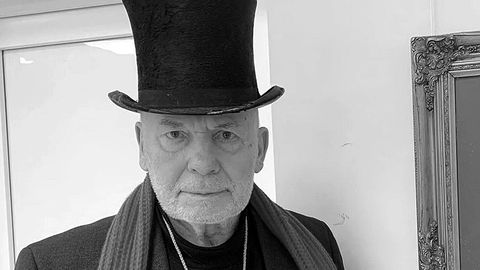 Ушел из жизни художник Янис Анманис