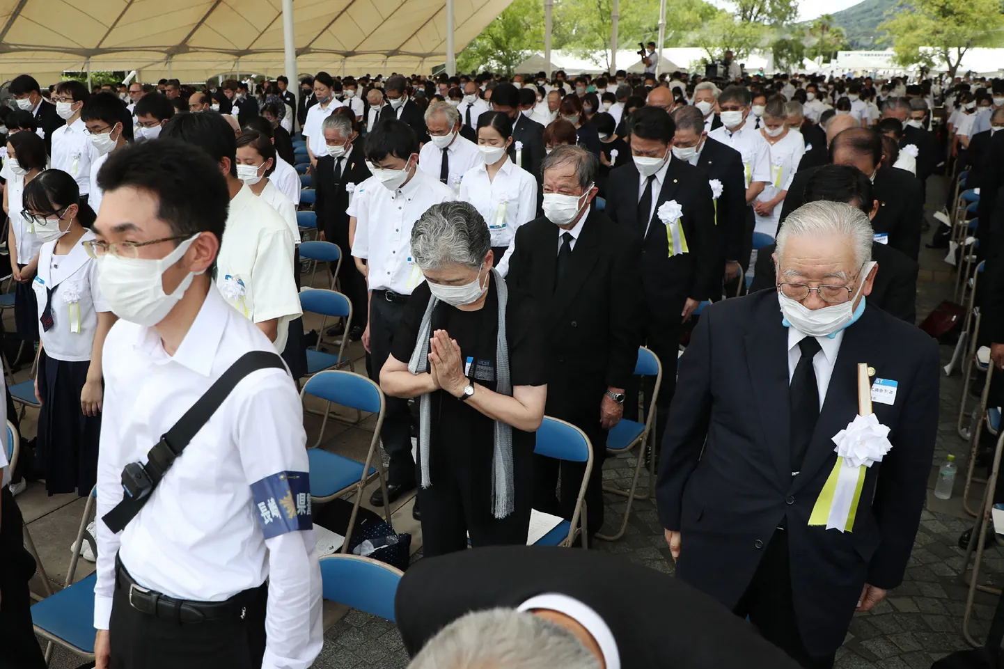 Leinaseisak mälestustseremoonial Nagasaki rahupargis.