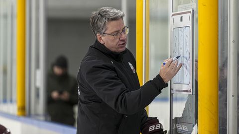 Vītoliņš pēc treniņspēles: Puiši patiešām rādīja visai aktīvu un agresīvu spēli