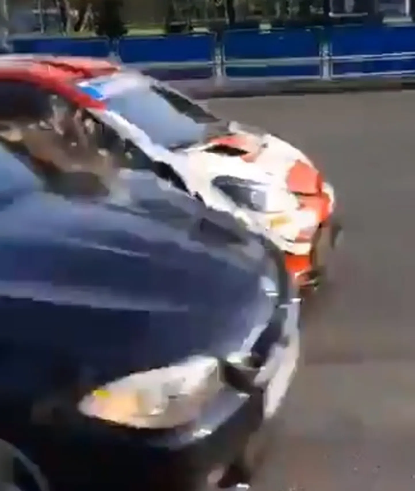 Sebastien Ogier põrkas kokku BMWga.