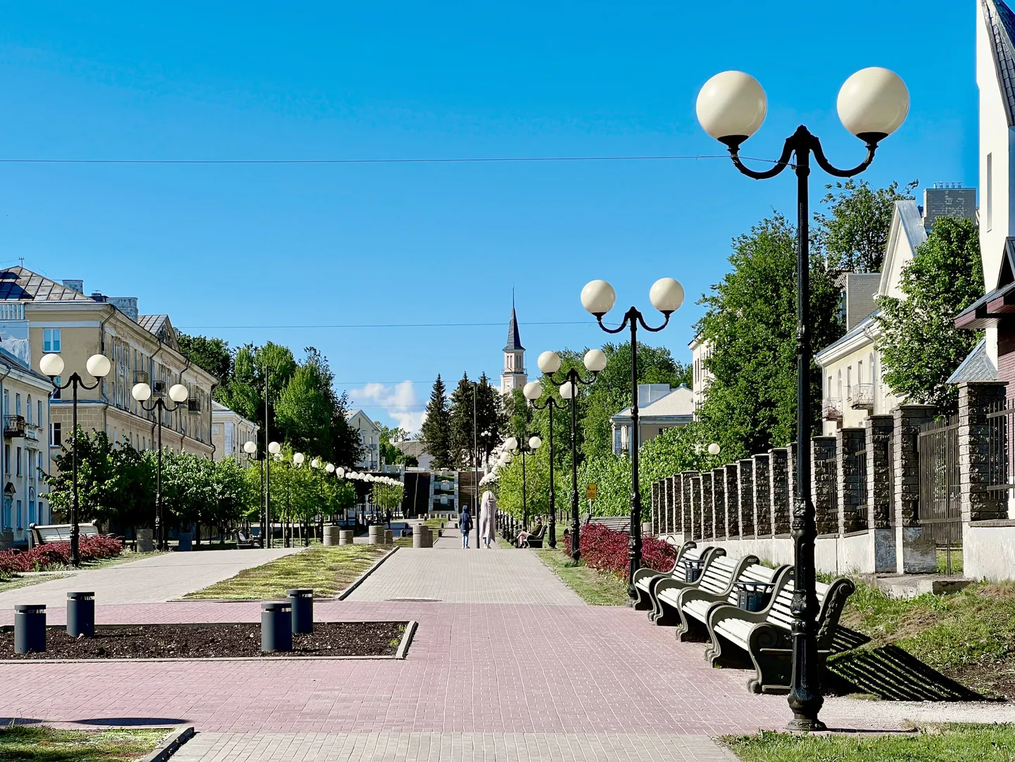 Võrdlemisi jõukal järjel Sillamäe linn leiab raha linnapea palga tõstmiseks.
