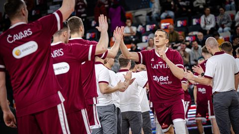 Porzingis se bo reprezentanci pridružil 30. julija, Krejči v kadru Češke