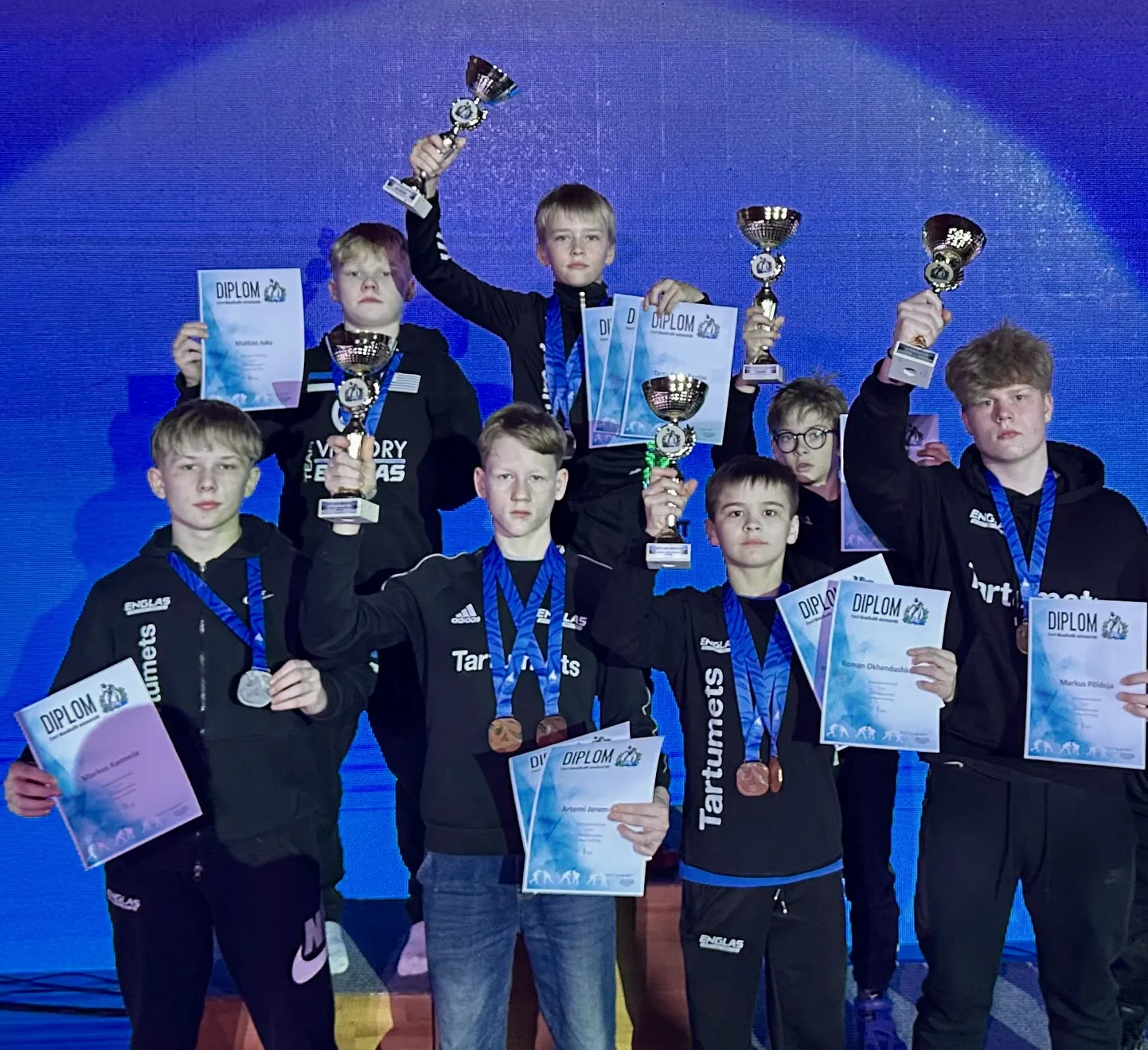Tartu Kalev-Englase noorsportlased võitsid kuni U15 Eesti meistrivõistlustel kreeka-rooma maadluses meeskondliku tiitli, mida viimati suudeti viie aasta eest.