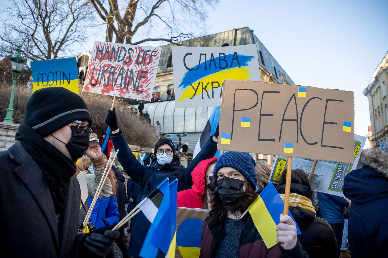 Vabaduse väljakul toimus Ukraina toetuseks meeleavaldus