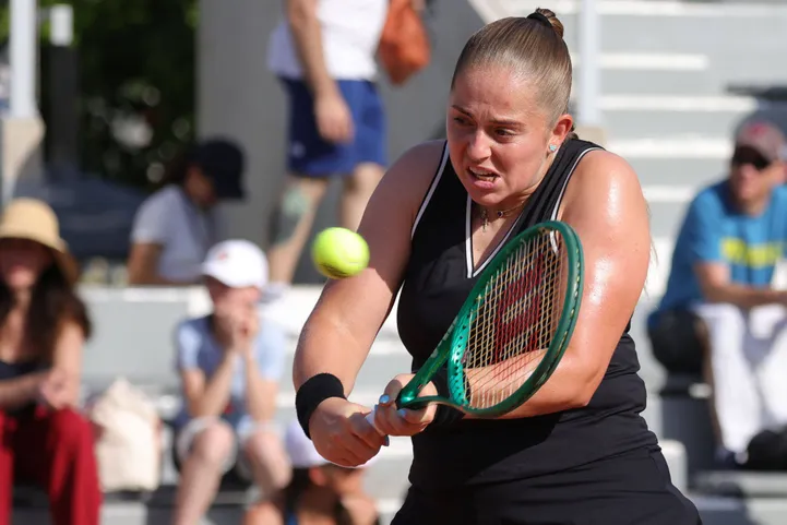 Latvijas tenisiste Aļona Ostapenko