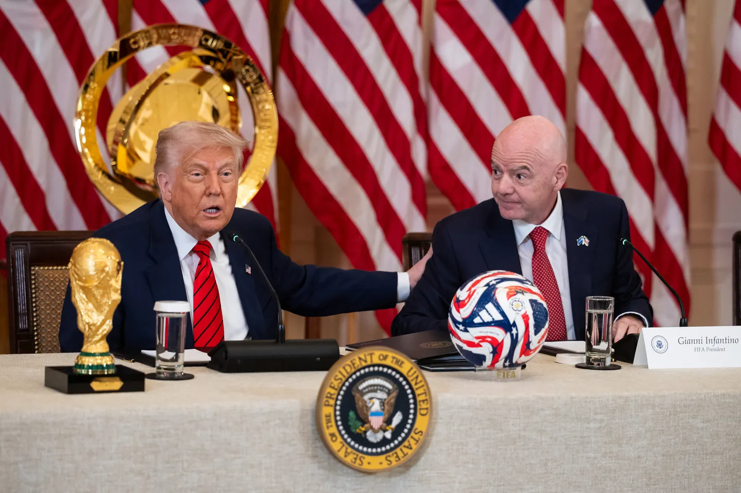 USA president Donald Trump ja FIFA juht Gianni Infantino.
