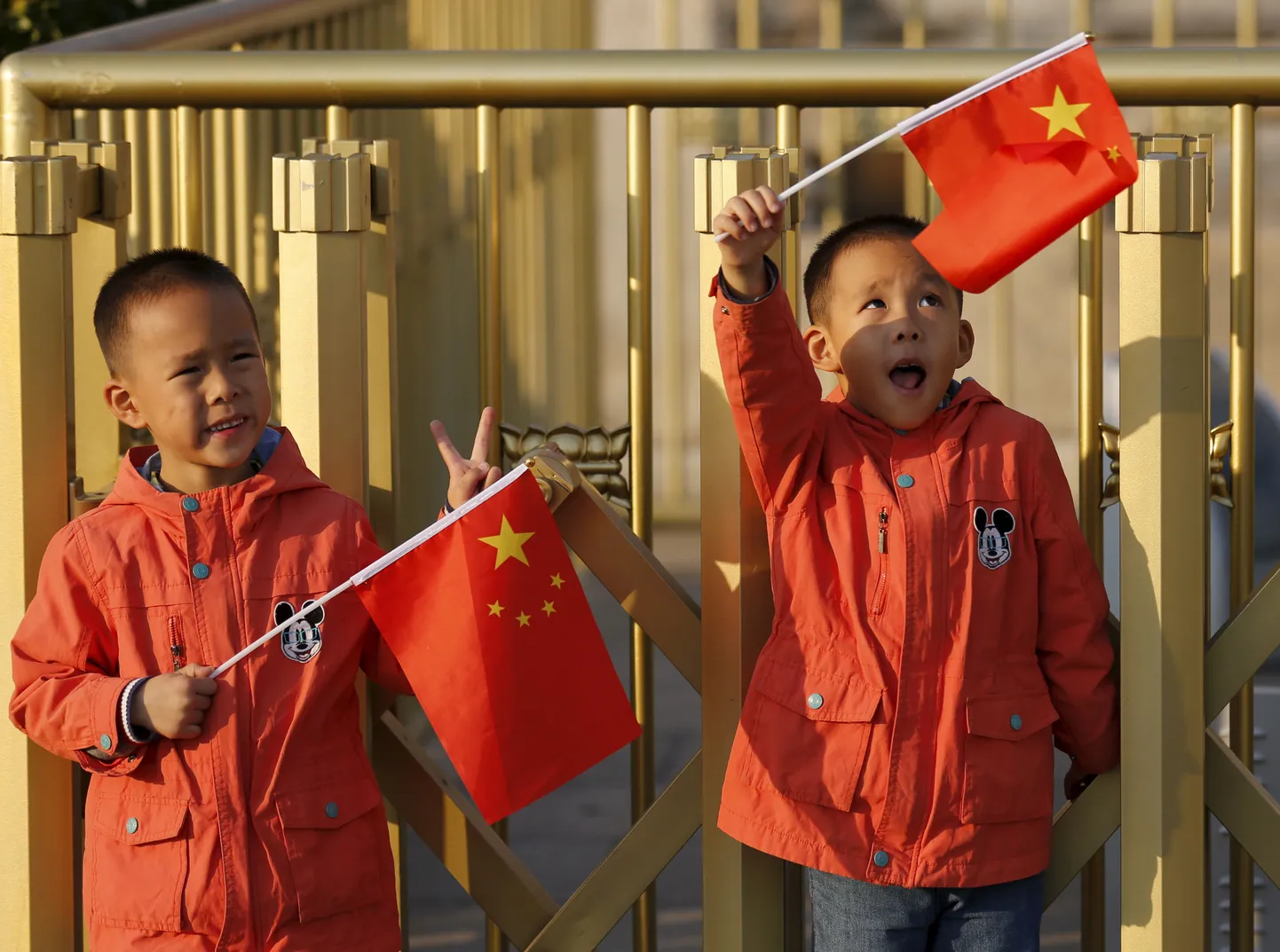 Hiina kaksikutest poisid Sun Qiyu and Sun Qichun.