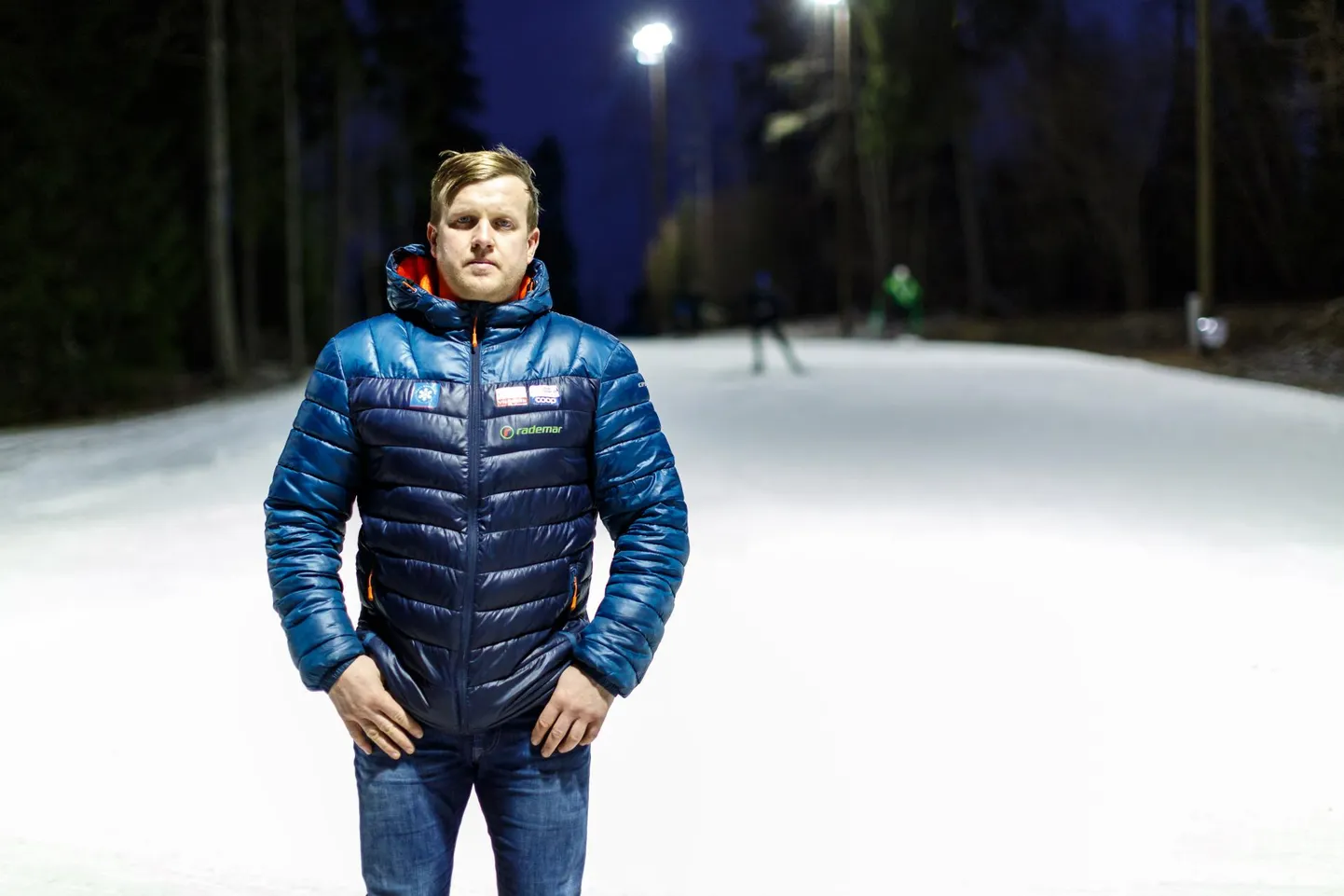 Treener Tanel Ojaste ütleb, et lumevaesed talved on jätnud nende töödesse ja tegemistesse jäljed. Pilt on Tehvandil tehtud eelmisel pühapäeval, mil seal sai veel suusatada.