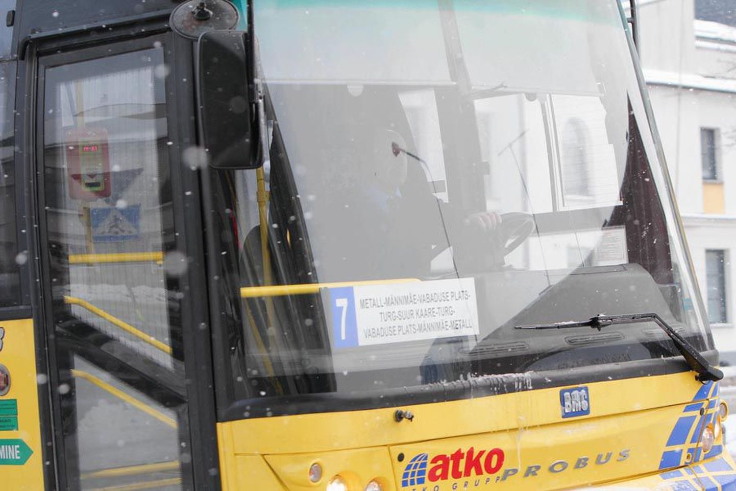 Lisaks maakonnas õpilasi vedanud bussidele võeti Viljandis koolivaheajaks käigust liin number 7.