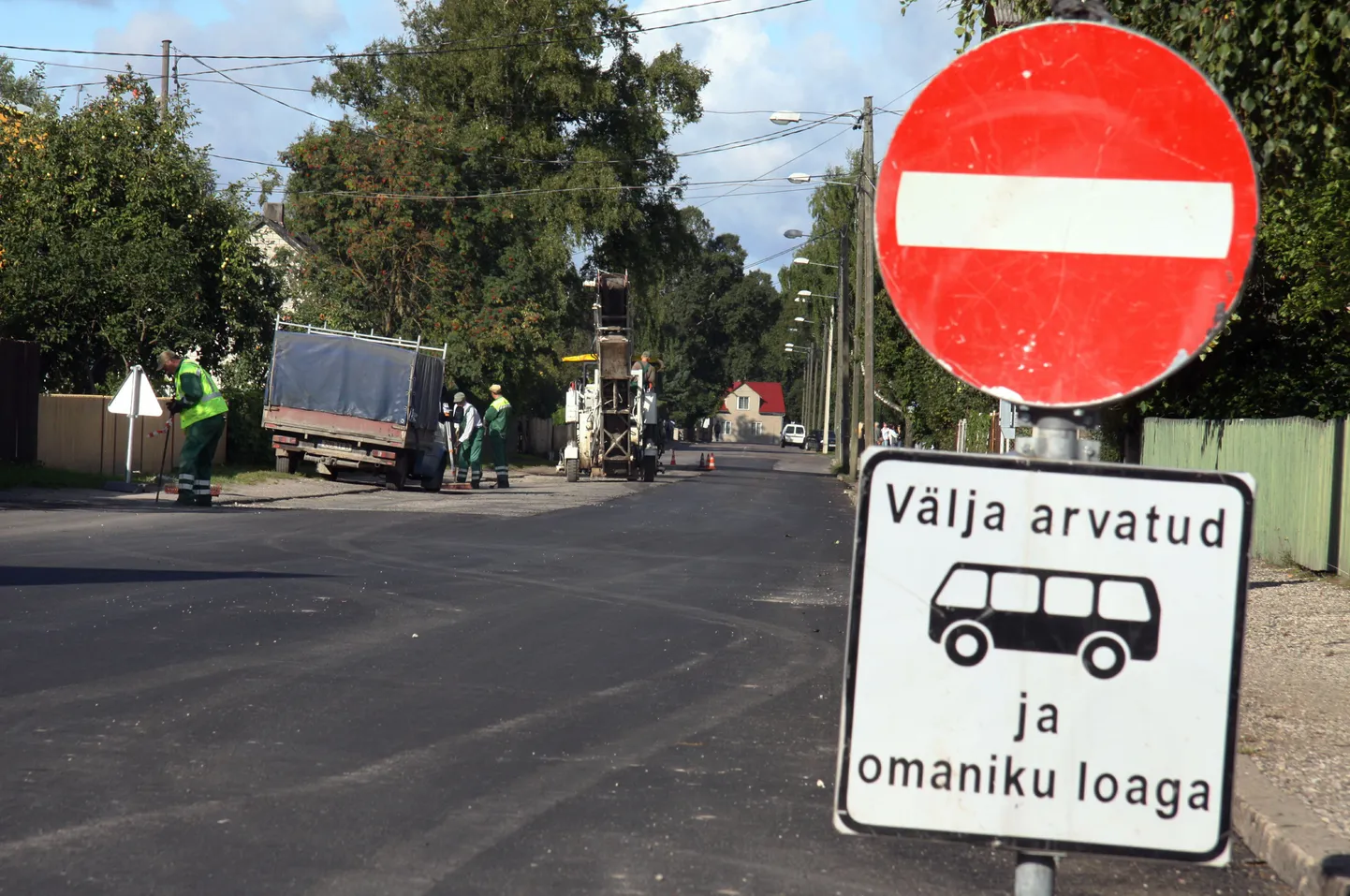 Pärnus Oja tänaval algab teeremont.