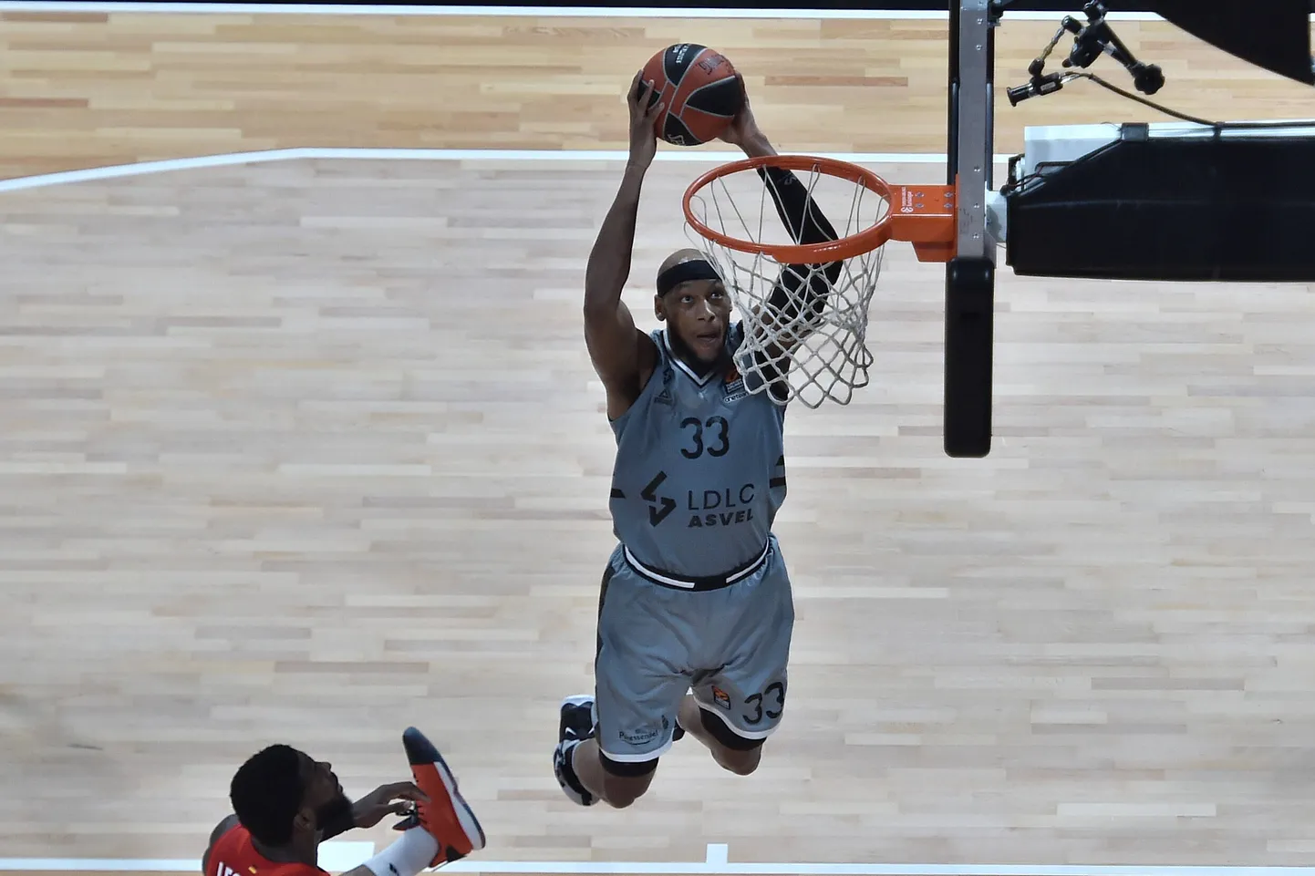 Adreian Payne (palliga).