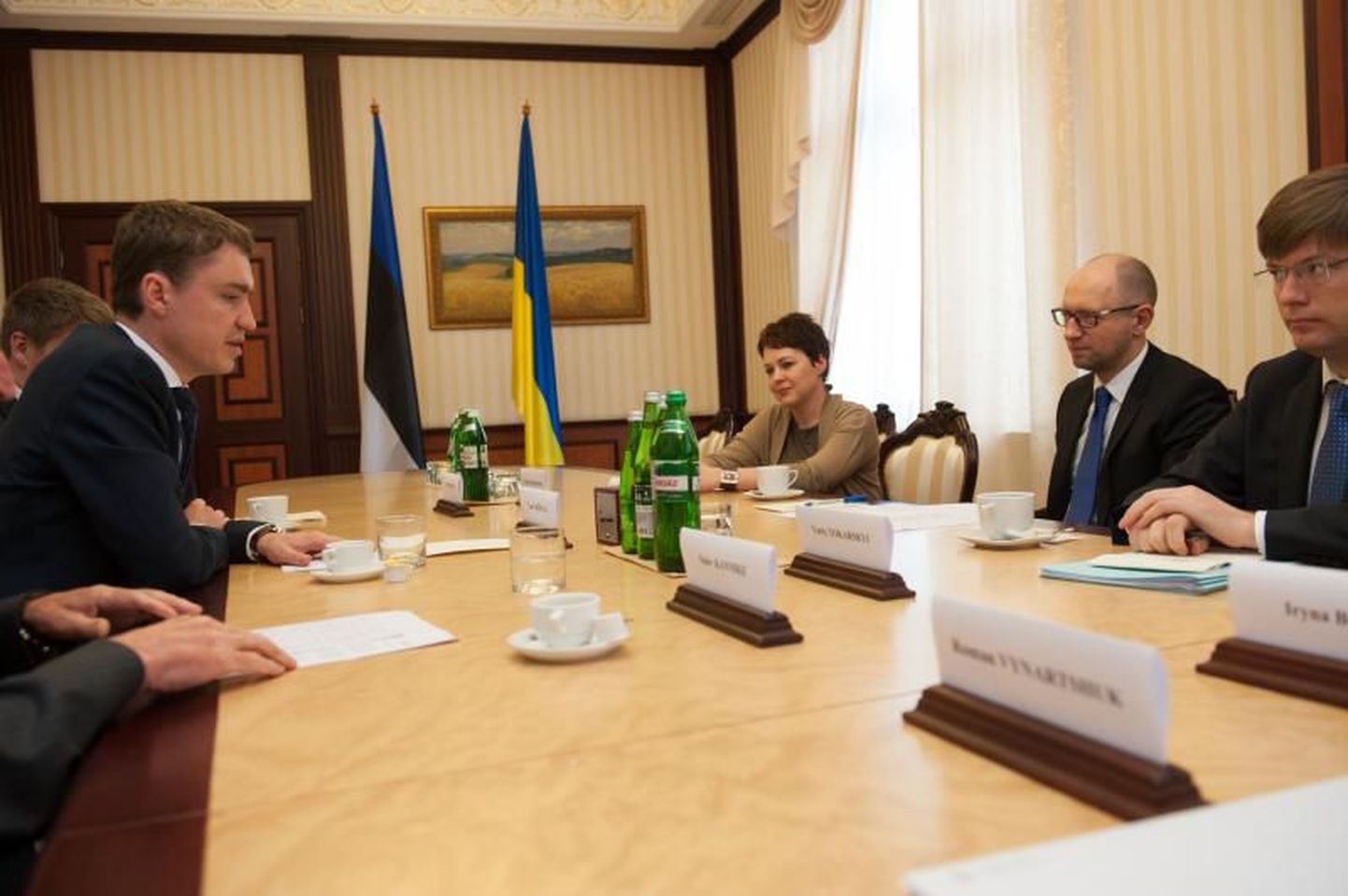 Peaminister Taavi Rõivas Ukraina kolleegi Arseni Jatsenjukiga.