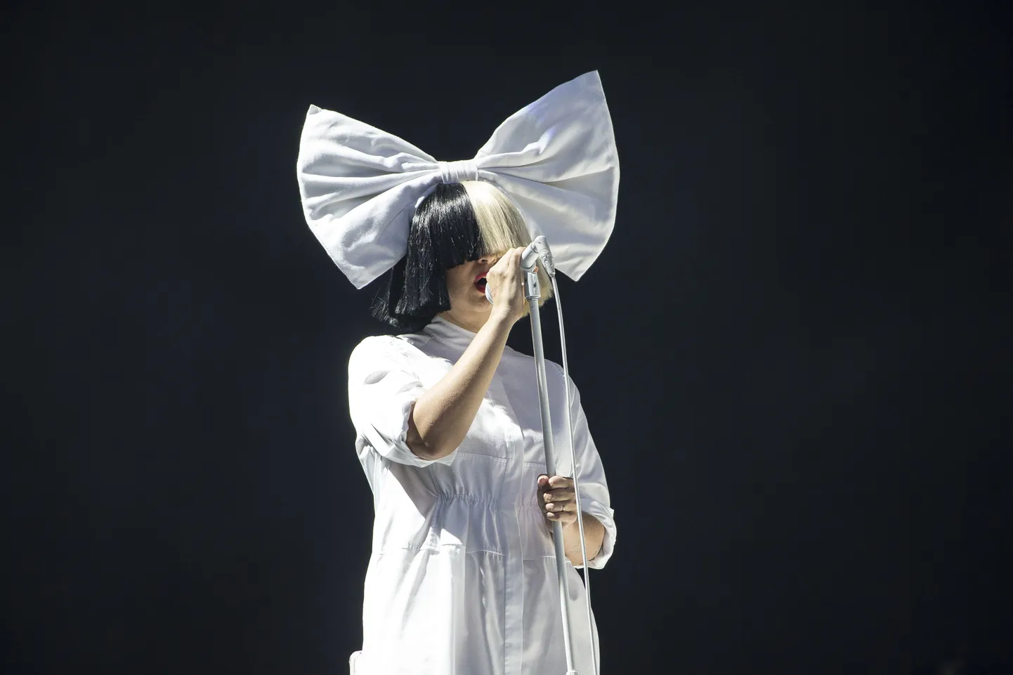 Певица Sia.