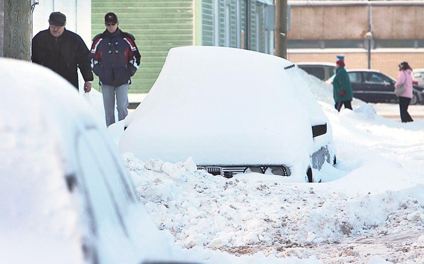 Linn loodab, et lumekoristust segavalt pargitud autosid on tuleval talvel minimaalselt.