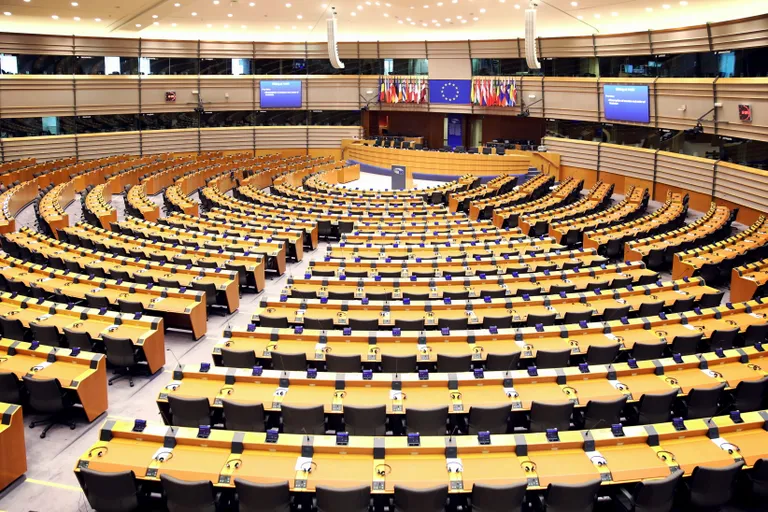 Зал заседаний в Европарламенте
