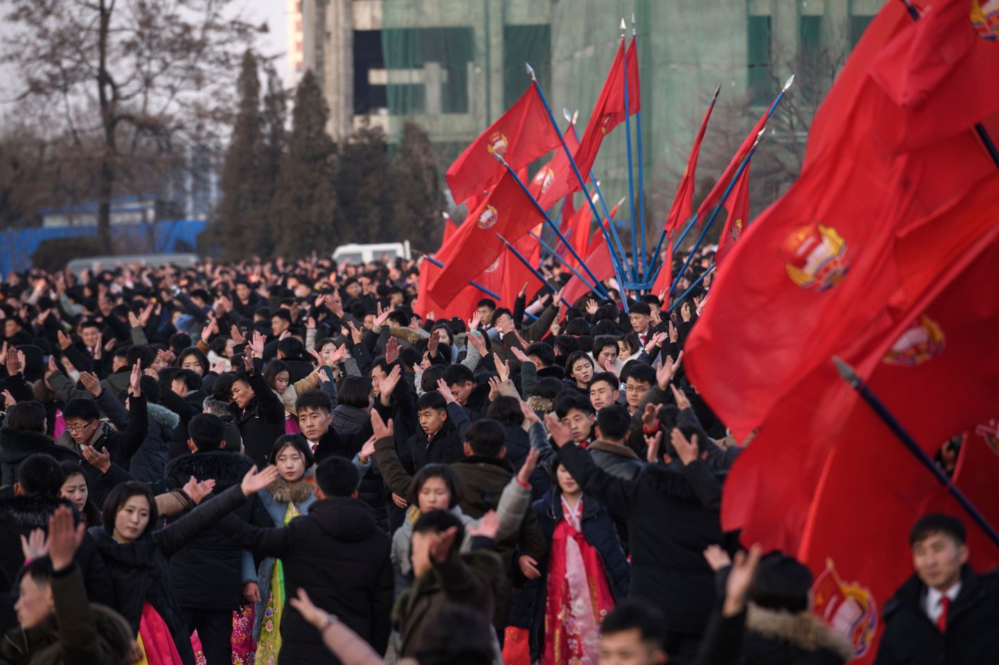Põhja-Korea tudengid võtsid osa tantsupeost.